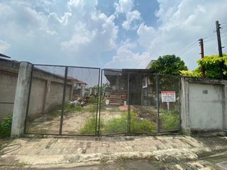 出售 土地 在 Thung Khru, 曼谷