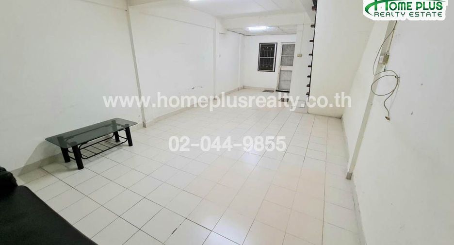 À vendre 2 chambres maison de ville à Bang Bua Thong, Nonthaburi