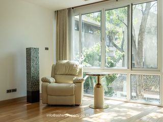 For sale 4 bed condo in Khlong Toei, Bangkok