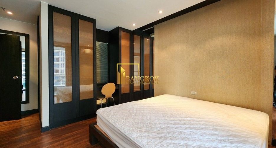 For rent 3 bedrooms condo in Pathum Wan, Bangkok