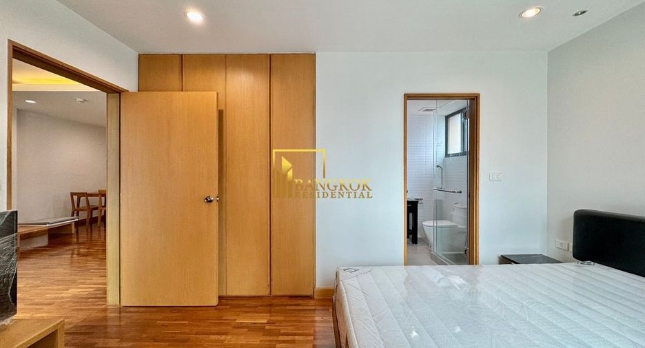 For rent 2 bedrooms condo in Pathum Wan, Bangkok