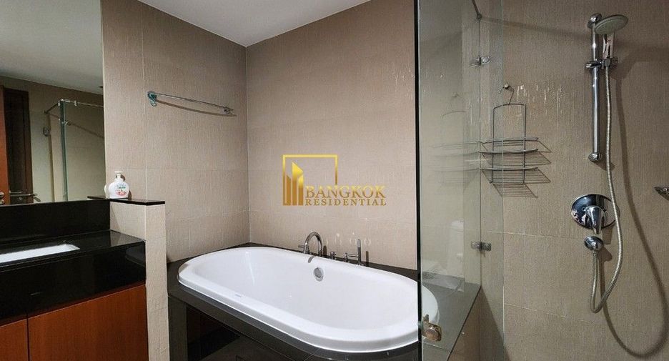 For rent 1 bed condo in Pathum Wan, Bangkok