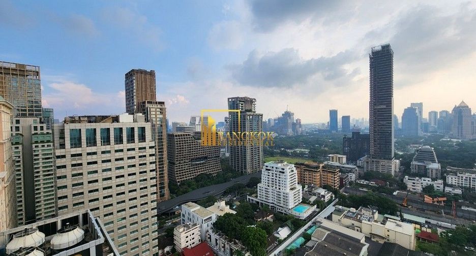 For rent 1 bed condo in Pathum Wan, Bangkok