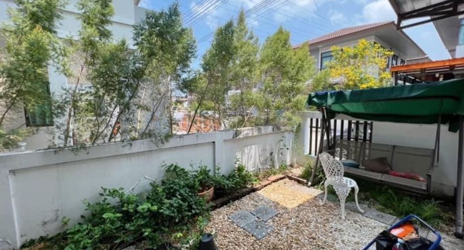 For rent 3 bedrooms house in Si Racha, Chonburi