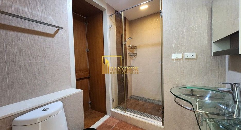 For rent 2 bedrooms condo in Pathum Wan, Bangkok