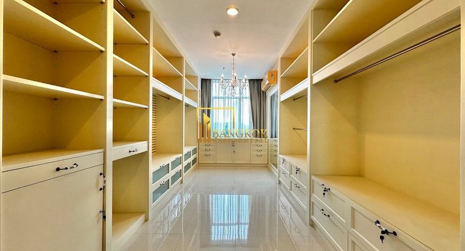 À louer 2 chambres condo à Sathon, Bangkok