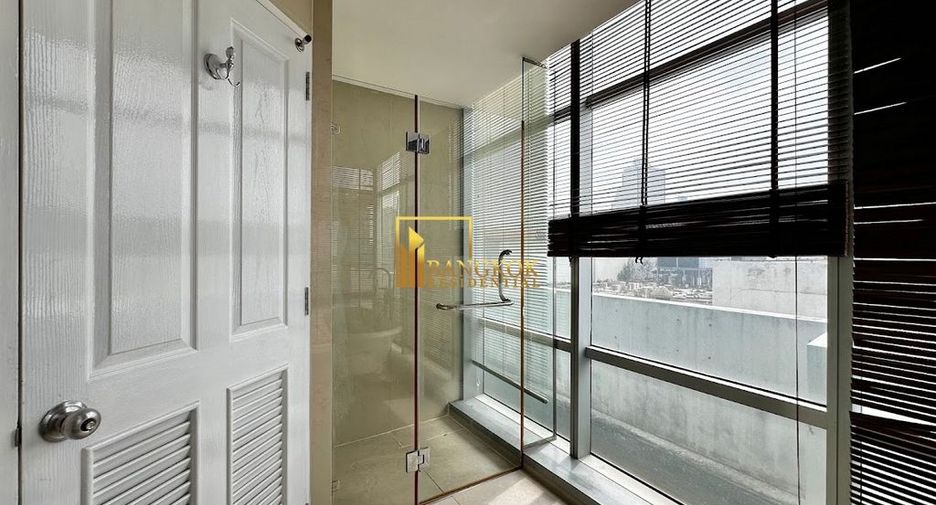 À louer 2 chambres condo à Sathon, Bangkok
