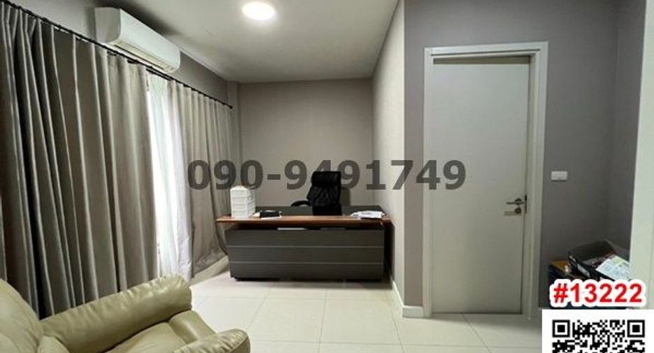 Casa en alquiler de 4 habitaciones en Bang Khae, Bangkok