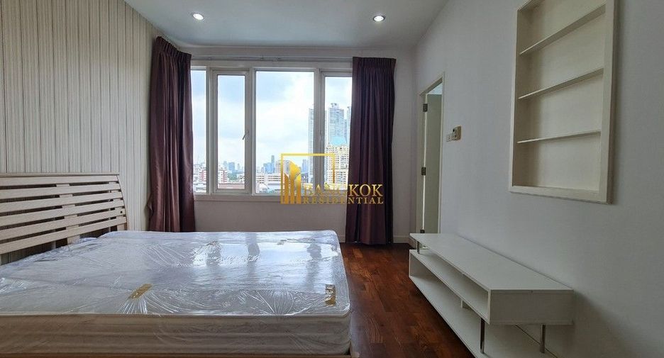 Condo en alquiler de 3 habitaciones en Khlong Toei, Bangkok