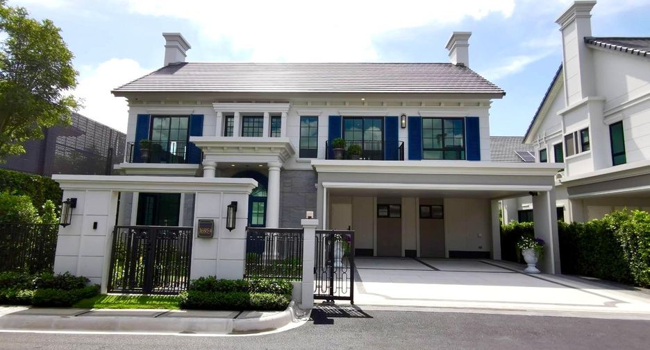 For sale 5 bedrooms house in Saphan Sung, Bangkok