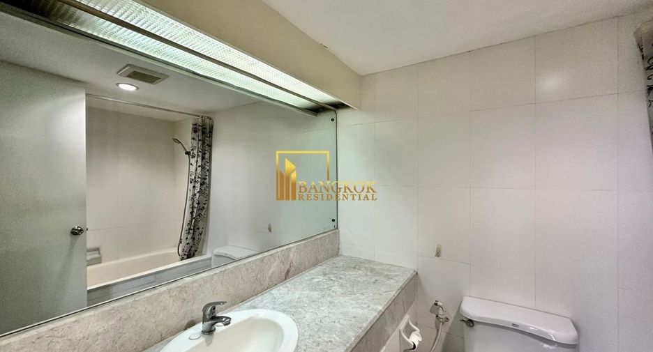 Condo en alquiler de 2 habitaciones en Khlong Toei, Bangkok