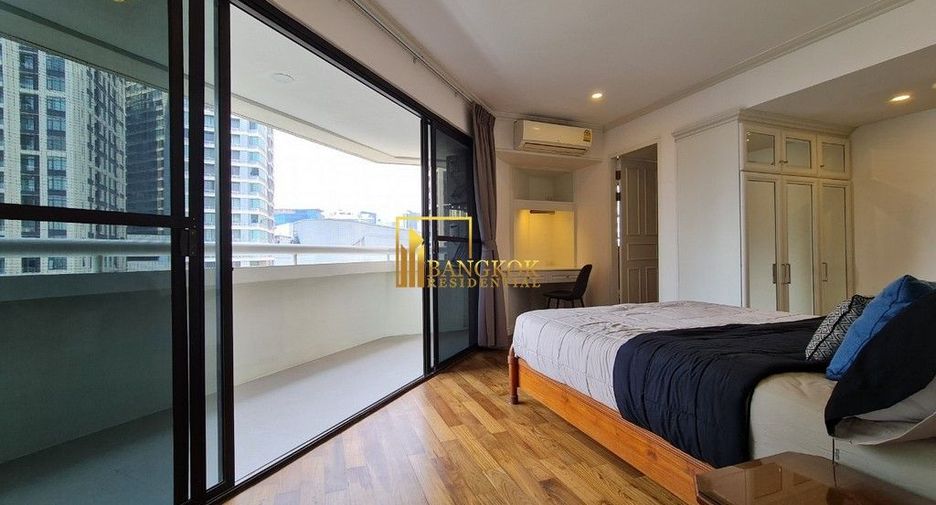 Condo en alquiler de 3 habitaciones en Khlong Toei, Bangkok