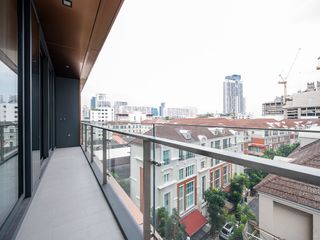 For sale 1 bed condo in Watthana, Bangkok