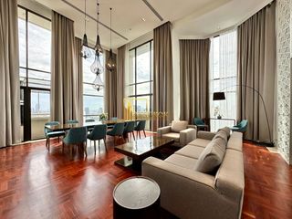 Condo en alquiler de 4 habitaciones en Khlong Toei, Bangkok