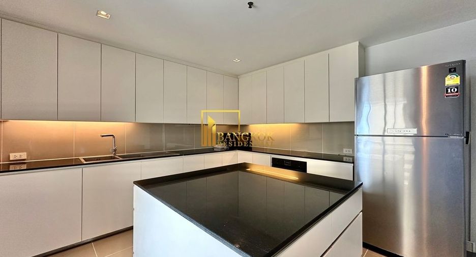 Condo en alquiler de 4 habitaciones en Khlong Toei, Bangkok