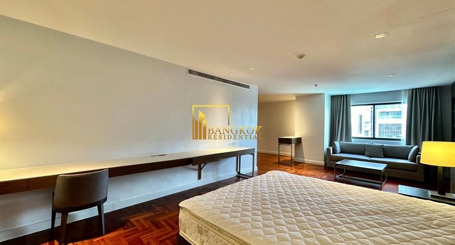 Condo en alquiler de 4 habitaciones en Khlong Toei, Bangkok