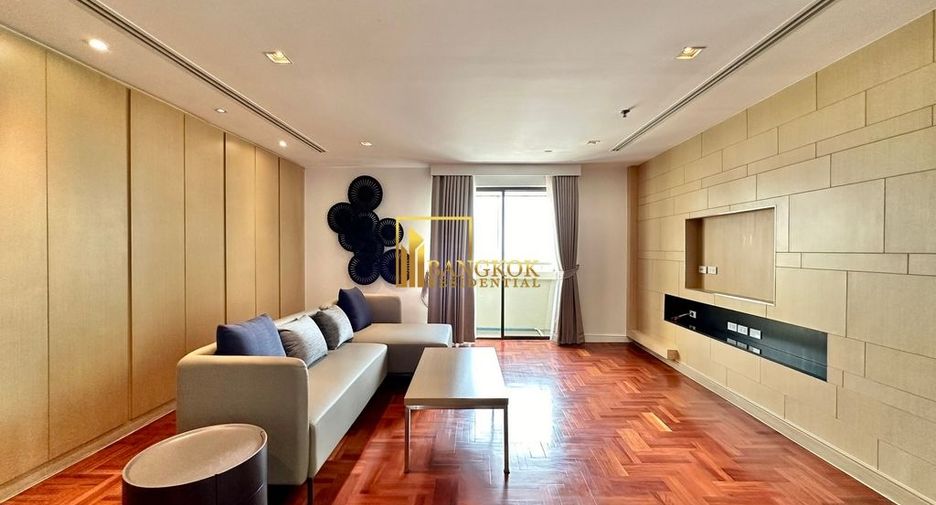 Condo en alquiler de 4 habitaciones en Khlong Toei, Bangkok