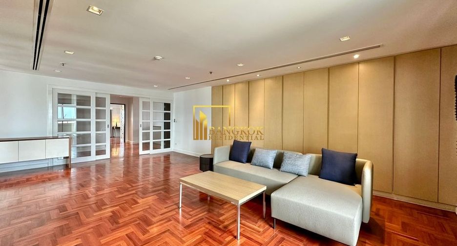 Condo en alquiler de 4 habitaciones en Khlong Toei, Bangkok