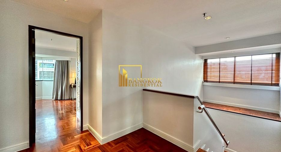 Condo en alquiler de 4 habitaciones en Khlong Toei, Bangkok
