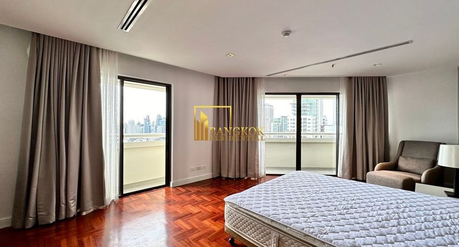 Condo en alquiler de 4 habitaciones en Khlong Toei, Bangkok