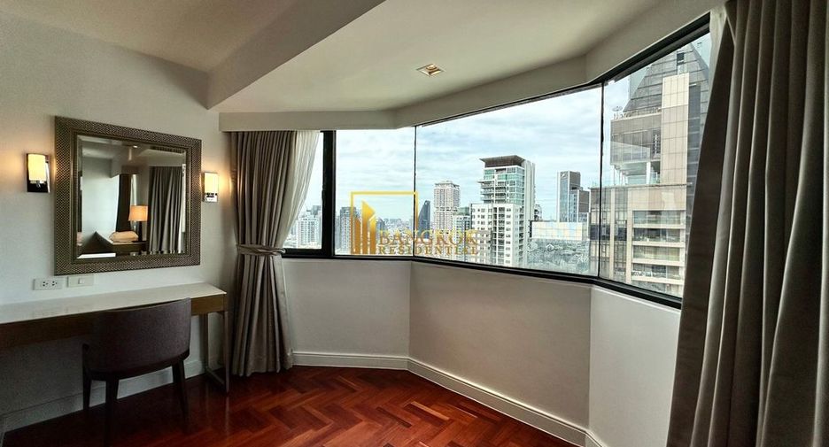 Condo en alquiler de 4 habitaciones en Khlong Toei, Bangkok