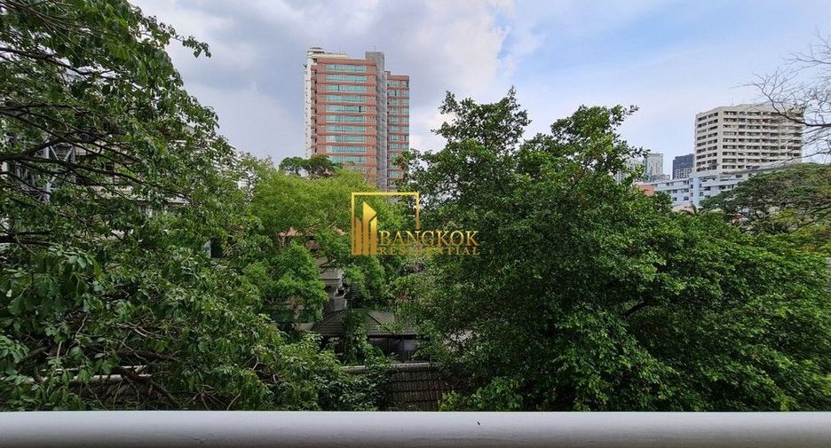 Condo en alquiler de 2 habitaciones en Khlong Toei, Bangkok