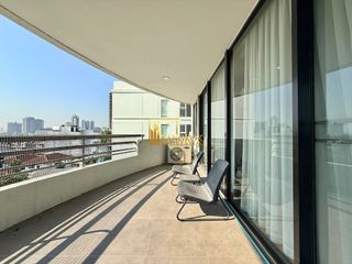 For rent 3 bedrooms condo in Yan Nawa, Bangkok