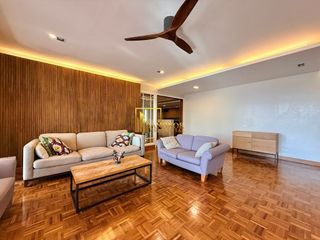 For rent 3 bedrooms condo in Yan Nawa, Bangkok