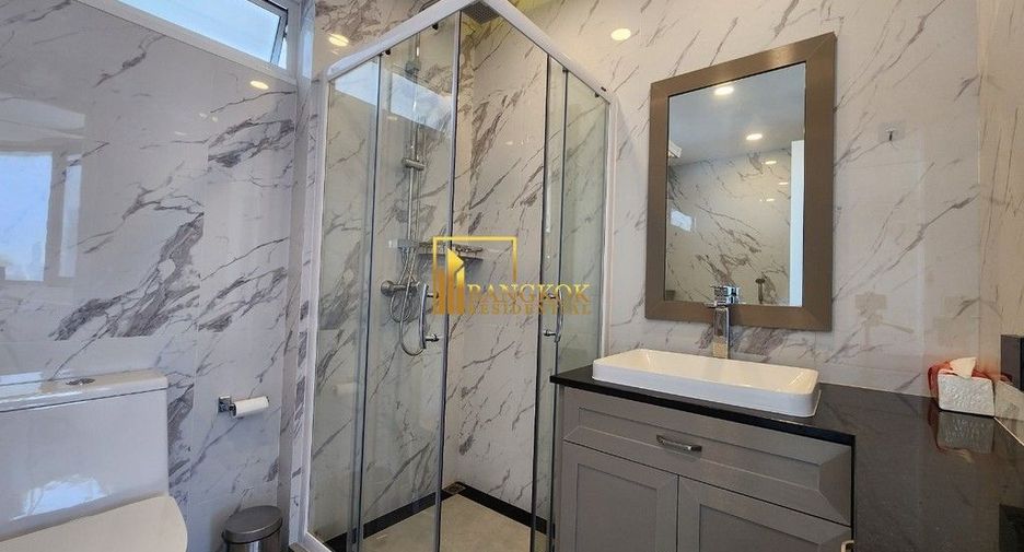 For rent 3 bedrooms condo in Yan Nawa, Bangkok