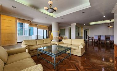 For rent 3 bedrooms condo in Yan Nawa, Bangkok