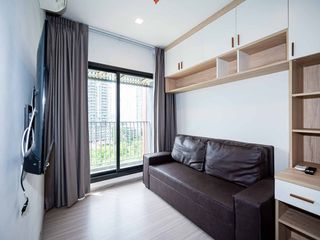 For sale 1 Beds condo in Huai Khwang, Bangkok