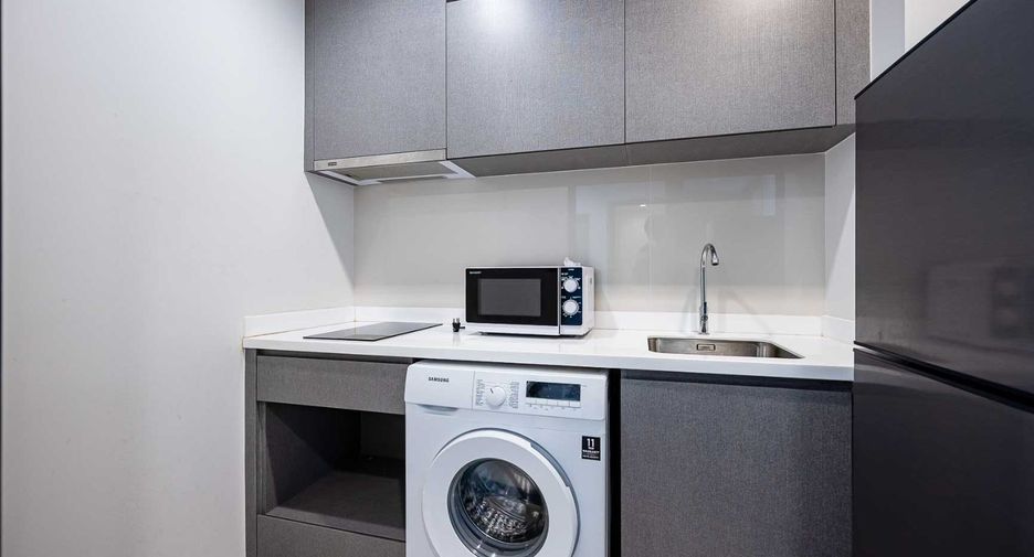 For sale 1 bed condo in Huai Khwang, Bangkok