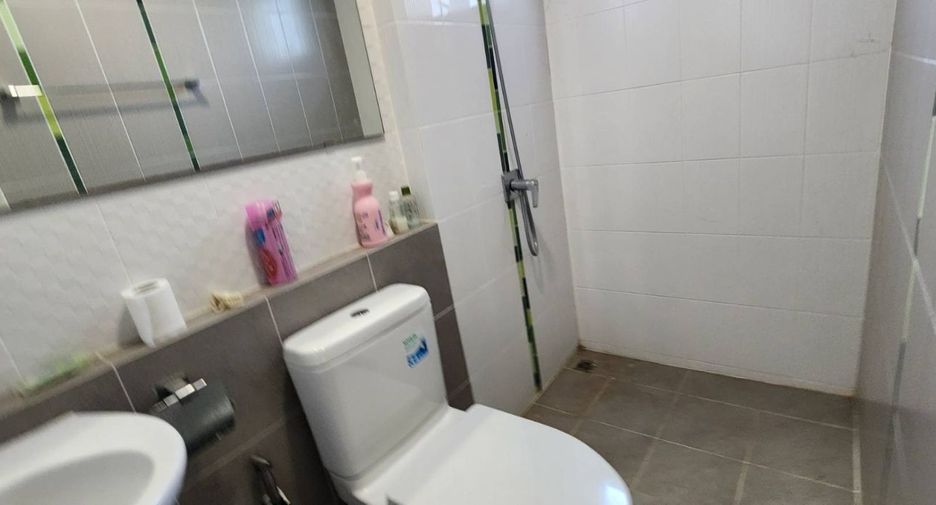For rent and for sale 3 bedrooms house in Bang Lamung, Chonburi