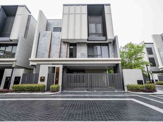 For sale 4 Beds house in Suan Luang, Bangkok