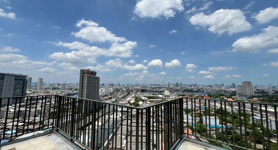 For sale 2 Beds condo in Bang Phlat, Bangkok