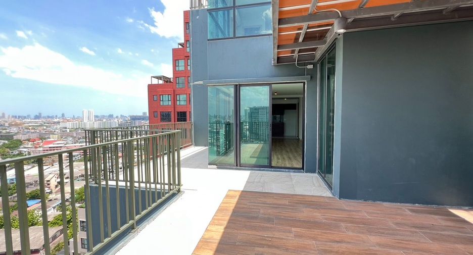 For sale 2 Beds condo in Bang Phlat, Bangkok