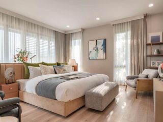 For sale 4 Beds house in Bang Kapi, Bangkok