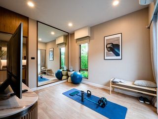 For sale 4 Beds house in Bang Kapi, Bangkok