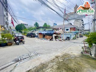 出售 土地 在 Bangkok Noi, 曼谷