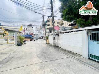 出售 土地 在 Bangkok Noi, 曼谷