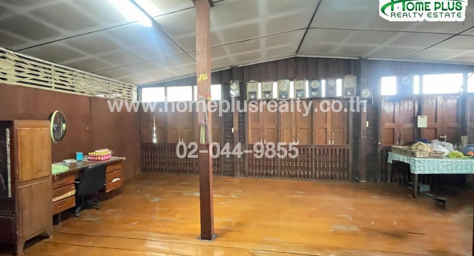 For sale land in Bangkok Noi, Bangkok