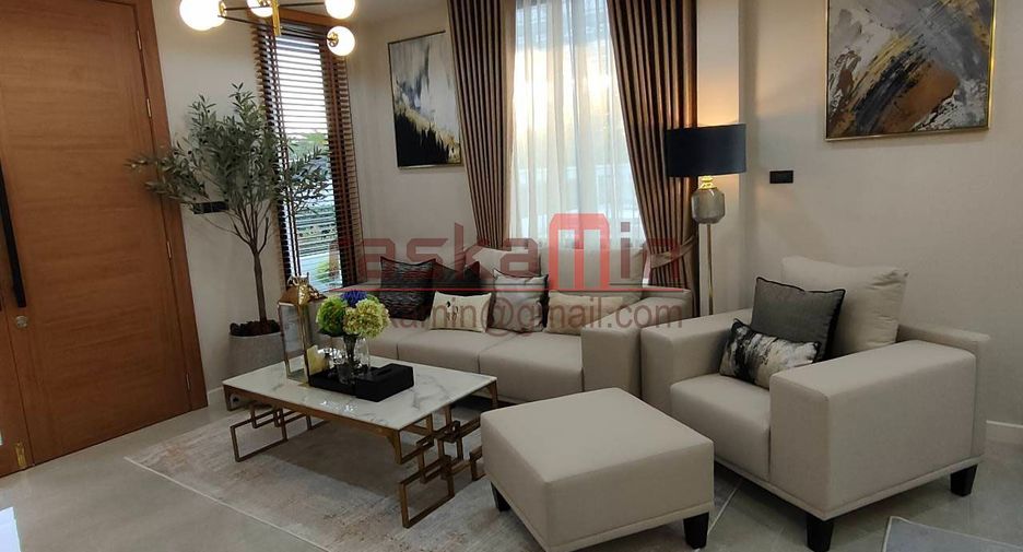 For sale 4 ベッドルーム villa in Bang Lamung, Chonburi