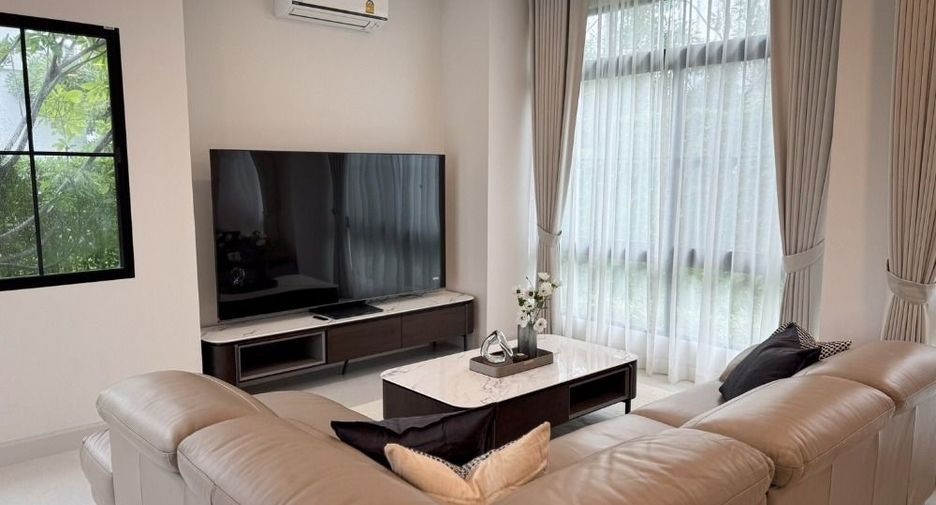 Haus zur Miete und zum Kauf mit 4 Zimmer in Saphan Sung, Bangkok