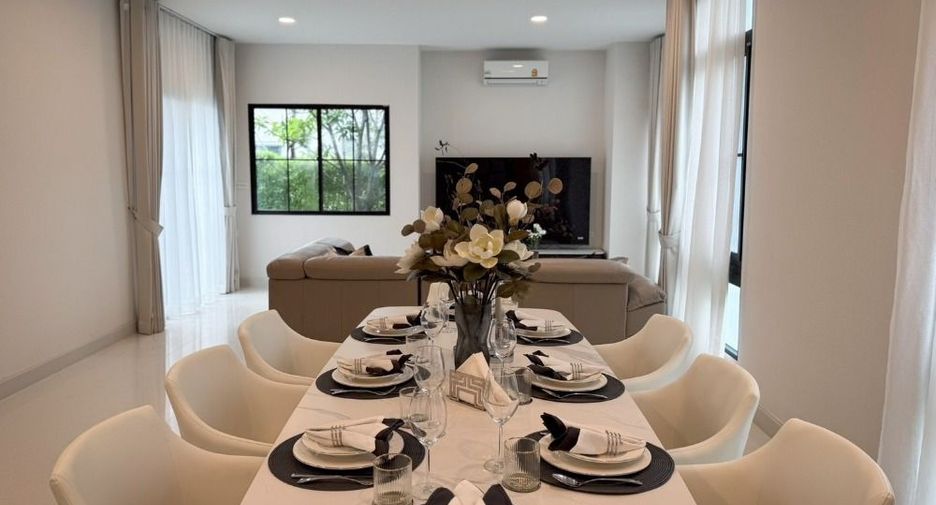 Haus zur Miete und zum Kauf mit 4 Zimmer in Saphan Sung, Bangkok