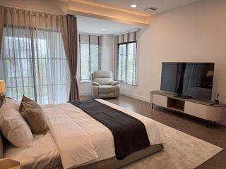 For rent and for sale 4 bedrooms house in Saphan Sung, Bangkok