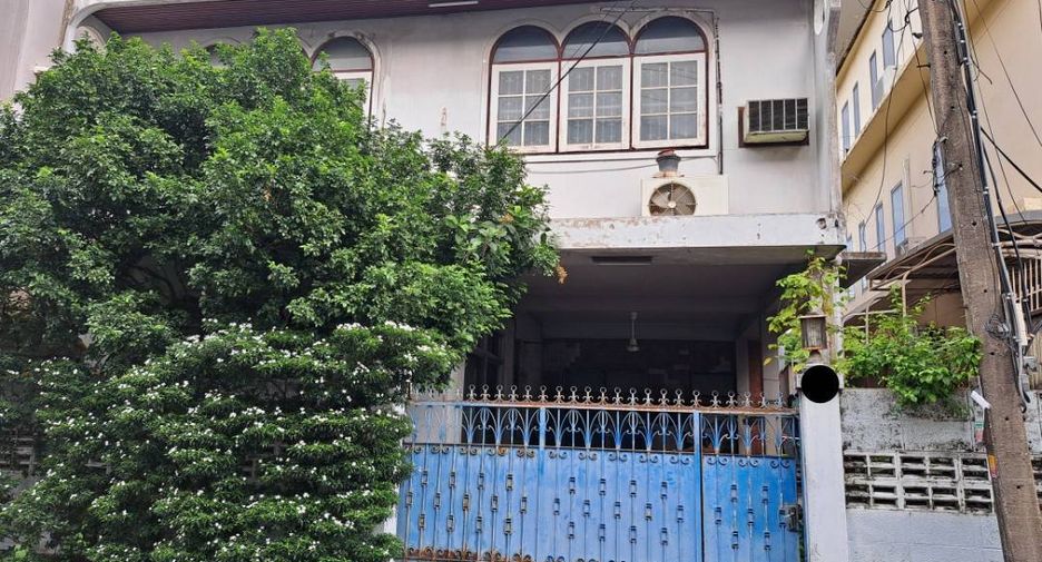 For sale land in Phaya Thai, Bangkok