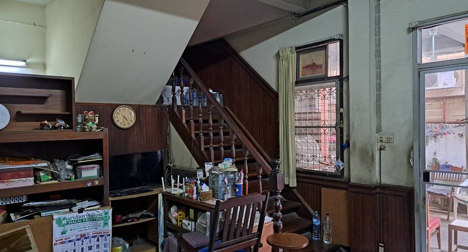 For sale land in Phaya Thai, Bangkok