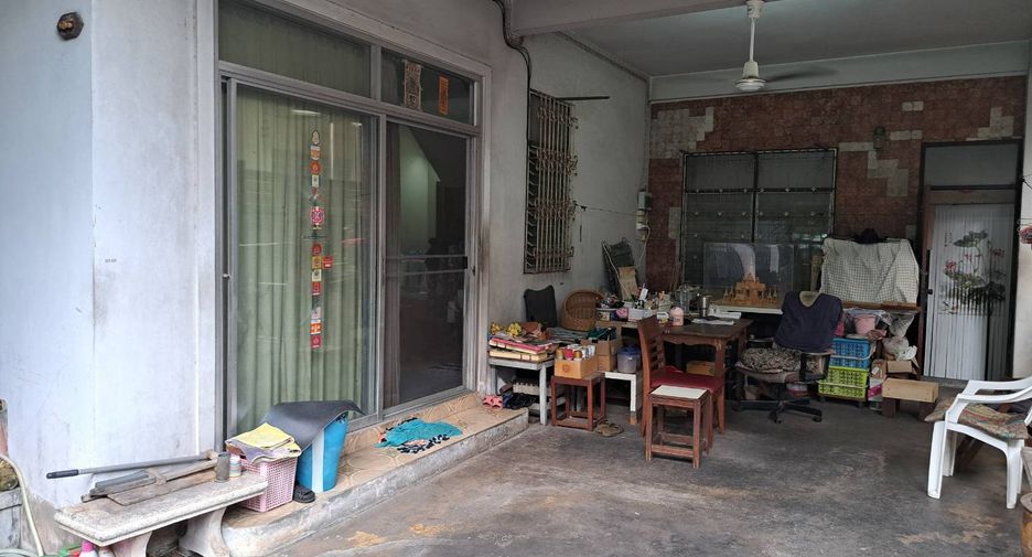 For sale land in Phaya Thai, Bangkok