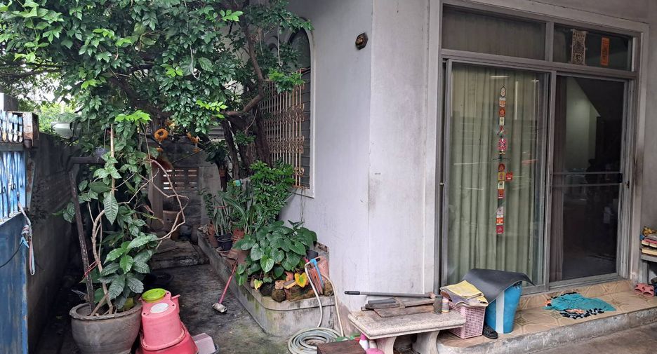 For sale land in Phaya Thai, Bangkok