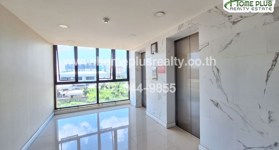 For sale 1 bed condo in Khan Na Yao, Bangkok
